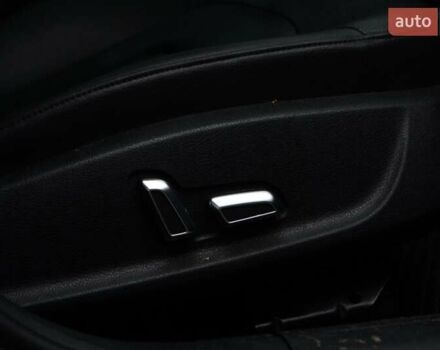Ауді А4, об'ємом двигуна 2 л та пробігом 228 тис. км за 13000 $, фото 6 на Automoto.ua