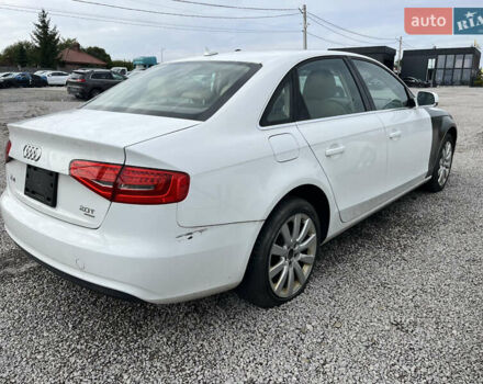 Ауді А4, об'ємом двигуна 2 л та пробігом 194 тис. км за 9500 $, фото 5 на Automoto.ua