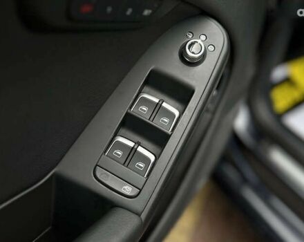 Ауди А4 2015 в Львове на Automoto.ua Ауди А4, объемом двигателя 2 л и пробегом 203 тыс. км за 13650 $, фото 16 на Automoto.ua
