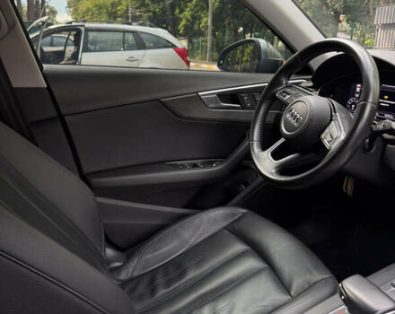 Ауди А4, объемом двигателя 1.98 л и пробегом 152 тыс. км за 23300 $, фото 14 на Automoto.ua