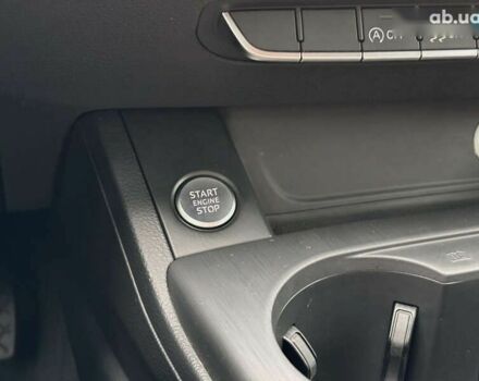 Ауді А4, об'ємом двигуна 2 л та пробігом 218 тис. км за 19400 $, фото 26 на Automoto.ua