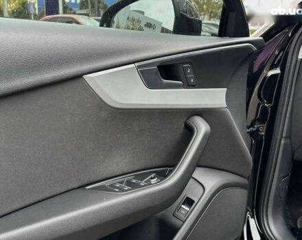 Ауді А4, об'ємом двигуна 2 л та пробігом 218 тис. км за 19400 $, фото 13 на Automoto.ua