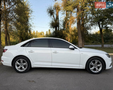 Ауді А4, об'ємом двигуна 2 л та пробігом 127 тис. км за 21000 $, фото 33 на Automoto.ua