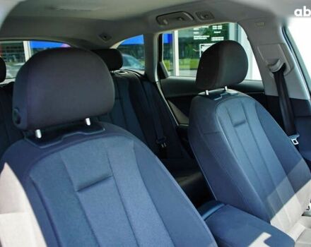 Ауді А4 2018 у Житомирі на Automoto.ua Ауді А4, об'ємом двигуна 2 л та пробігом 150 тис. км за 19700 $, фото 28 на Automoto.ua