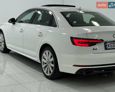 Ауді А4, об'ємом двигуна 1.98 л та пробігом 65 тис. км за 20800 $, фото 10 на Automoto.ua