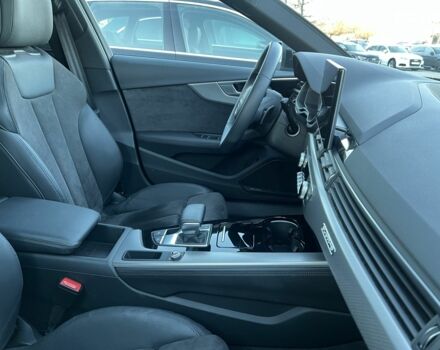 Ауди А4, объемом двигателя 3 л и пробегом 2 тыс. км за 74120 $, фото 20 на Automoto.ua