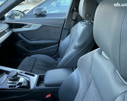 Ауди А4, объемом двигателя 3 л и пробегом 2 тыс. км за 74120 $, фото 23 на Automoto.ua