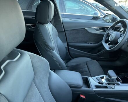 Ауди А4, объемом двигателя 3 л и пробегом 2 тыс. км за 74120 $, фото 18 на Automoto.ua