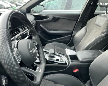 Ауди А4, объемом двигателя 3 л и пробегом 24 тыс. км за 54123 $, фото 12 на Automoto.ua