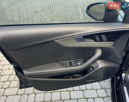 Ауді А4, об'ємом двигуна 2 л та пробігом 32 тис. км за 29700 $, фото 24 на Automoto.ua