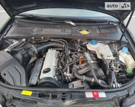 Ауди А4, объемом двигателя 1.6 л и пробегом 308 тыс. км за 4200 $, фото 8 на Automoto.ua