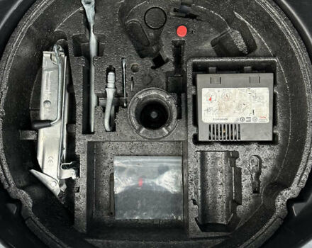 Ауді А4, об'ємом двигуна 2 л та пробігом 225 тис. км за 5850 $, фото 25 на Automoto.ua