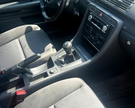 Ауди А4, объемом двигателя 1.6 л и пробегом 193 тыс. км за 5800 $, фото 5 на Automoto.ua