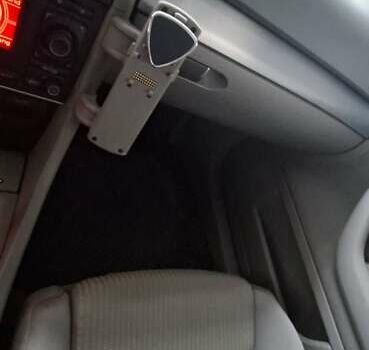 Ауди А4, объемом двигателя 2 л и пробегом 315 тыс. км за 5200 $, фото 13 на Automoto.ua