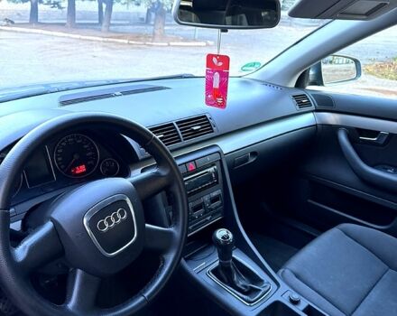 Ауди А4 2007 в Вознесенске на Automoto.ua Ауди А4, объемом двигателя 1.6 л и пробегом 204 тыс. км за 7200 $, фото 4 на Automoto.ua