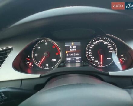 Ауді А4, об'ємом двигуна 2 л та пробігом 260 тис. км за 10000 $, фото 13 на Automoto.ua