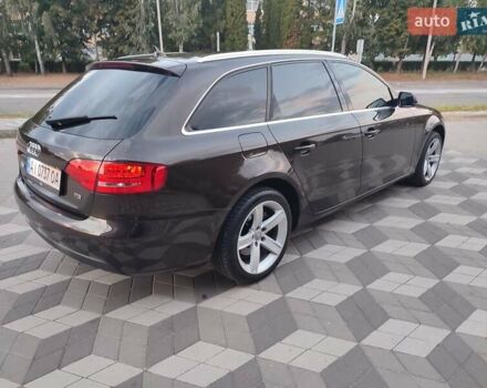 Ауді А4, об'ємом двигуна 2 л та пробігом 260 тис. км за 10000 $, фото 14 на Automoto.ua