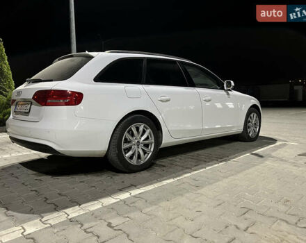 Ауди А4, объемом двигателя 2.01 л и пробегом 230 тыс. км за 16998 $, фото 44 на Automoto.ua