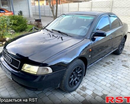 Ауди А4, объемом двигателя 2.6 л и пробегом 250 тыс. км за 3000 $, фото 1 на Automoto.ua