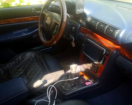 Ауді А4, об'ємом двигуна 1.6 л та пробігом 242 тис. км за 3400 $, фото 1 на Automoto.ua