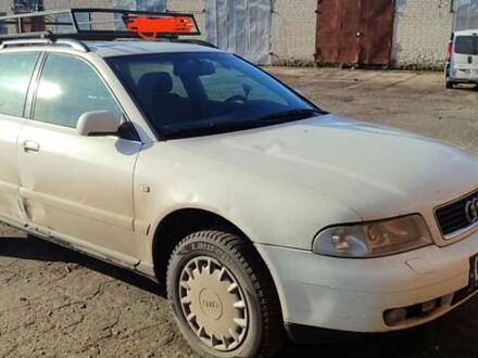 Ауди А4 2000 в Васильковке на Automoto.ua Ауди А4, объемом двигателя 2.5 л и пробегом 300 тыс. км за 2200 $, фото 1 на Automoto.ua