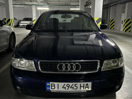 Ауди А4 2001 в Кременчуге на Automoto.ua Ауди А4, объемом двигателя 1.6 л и пробегом 100 тыс. км за 5100 $, фото 1 на Automoto.ua