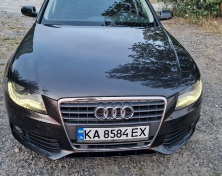 Ауди А4, объемом двигателя 1.8 л и пробегом 250 тыс. км за 7200 $, фото 1 на Automoto.ua