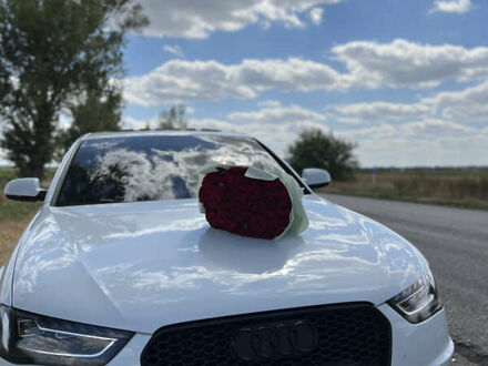 Ауді А4 2015 у Дніпро (Дніпропетровську) на Automoto.ua Ауді А4, об'ємом двигуна 2 л та пробігом 80 тис. км за 16500 $, фото 1 на Automoto.ua