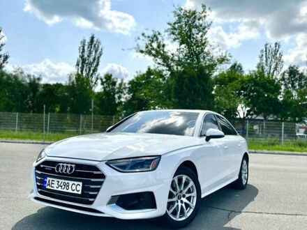 Ауді А4 2021 у Дніпро (Дніпропетровську) на Automoto.ua Ауді А4, об'ємом двигуна 2 л та пробігом 3 тис. км за 33500 $, фото 1 на Automoto.ua