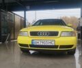 Желтый Ауди А4, объемом двигателя 1.8 л и пробегом 200 тыс. км за 2500 $, фото 5 на Automoto.ua