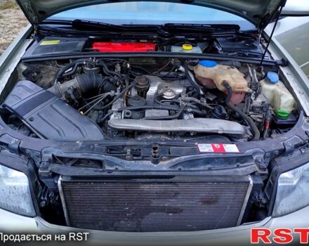 Жовтий Ауді А4, об'ємом двигуна 2.5 л та пробігом 298 тис. км за 3800 $, фото 1 на Automoto.ua