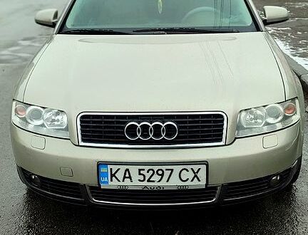 Желтый Ауди А4, объемом двигателя 2 л и пробегом 315 тыс. км за 6000 $, фото 1 на Automoto.ua