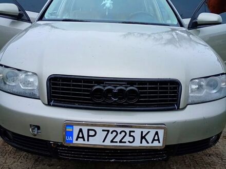 Желтый Ауди А4, объемом двигателя 2.5 л и пробегом 298 тыс. км за 3800 $, фото 1 на Automoto.ua