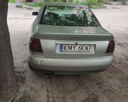 Серый Ауди А4, объемом двигателя 1.6 л и пробегом 235 тыс. км за 2000 $, фото 3 на Automoto.ua