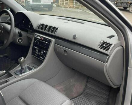 Сірий Ауді А4, об'ємом двигуна 2 л та пробігом 77 тис. км за 4800 $, фото 11 на Automoto.ua