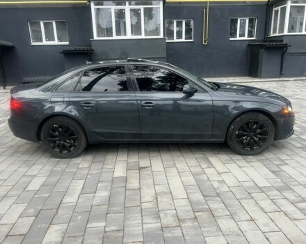 Серый Ауди А4, объемом двигателя 2 л и пробегом 300 тыс. км за 7700 $, фото 4 на Automoto.ua