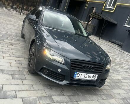 Серый Ауди А4, объемом двигателя 2 л и пробегом 300 тыс. км за 7700 $, фото 2 на Automoto.ua