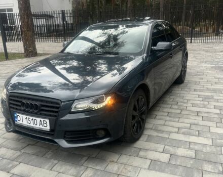 Серый Ауди А4, объемом двигателя 2 л и пробегом 300 тыс. км за 7700 $, фото 1 на Automoto.ua
