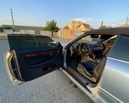 Серый Ауди А4, объемом двигателя 2.4 л и пробегом 180 тыс. км за 5000 $, фото 9 на Automoto.ua