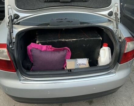 Серый Ауди А4, объемом двигателя 2.5 л и пробегом 370 тыс. км за 6400 $, фото 4 на Automoto.ua