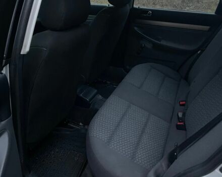 Серый Ауди А4, объемом двигателя 1.9 л и пробегом 446 тыс. км за 1541 $, фото 3 на Automoto.ua