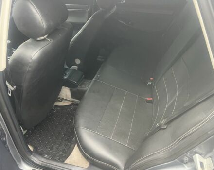 Серый Ауди А4, объемом двигателя 1.6 л и пробегом 211 тыс. км за 2999 $, фото 6 на Automoto.ua