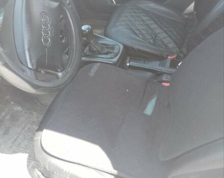 Серый Ауди А4, объемом двигателя 2.6 л и пробегом 242 тыс. км за 2250 $, фото 3 на Automoto.ua