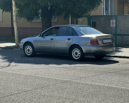 Серый Ауди А4, объемом двигателя 1.6 л и пробегом 291 тыс. км за 3200 $, фото 3 на Automoto.ua