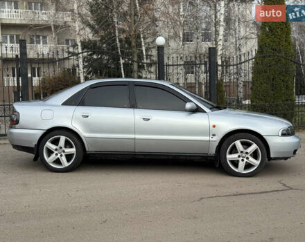 Серый Ауди А4, объемом двигателя 2.6 л и пробегом 330 тыс. км за 2900 $, фото 2 на Automoto.ua