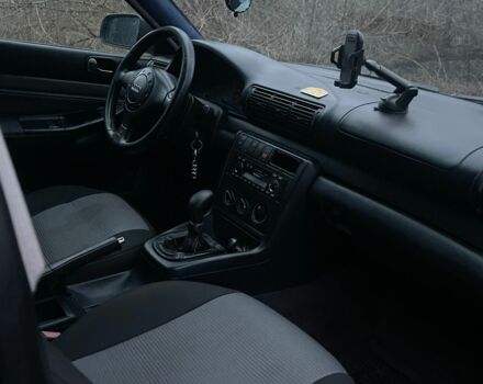 Серый Ауди А4, объемом двигателя 1.9 л и пробегом 446 тыс. км за 1541 $, фото 5 на Automoto.ua