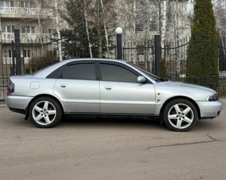 Серый Ауди А4, объемом двигателя 2.6 л и пробегом 330 тыс. км за 2900 $, фото 2 на Automoto.ua