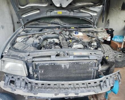 Сірий Ауді А4, об'ємом двигуна 1.8 л та пробігом 350 тис. км за 1188 $, фото 3 на Automoto.ua