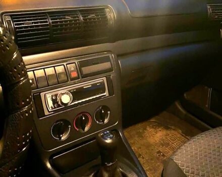 Серый Ауди А4, объемом двигателя 1.6 л и пробегом 440 тыс. км за 2650 $, фото 5 на Automoto.ua