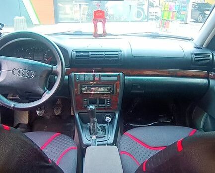 Серый Ауди А4, объемом двигателя 1.8 л и пробегом 0 тыс. км за 3250 $, фото 5 на Automoto.ua